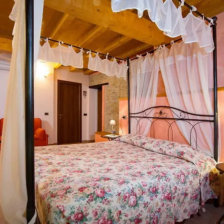 Villa Il Nido Delle Rondini Testico Exterior foto